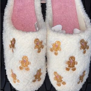 Pink & White Gingerbread slippers by Luna Mellow